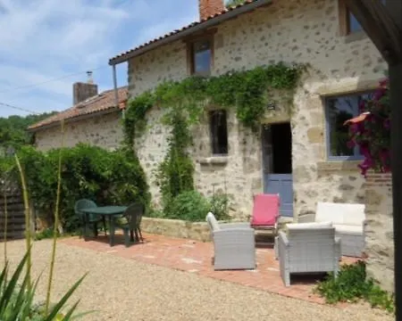 Hébergement de vacances Graffeuil Gites 3 Fabulous Houses